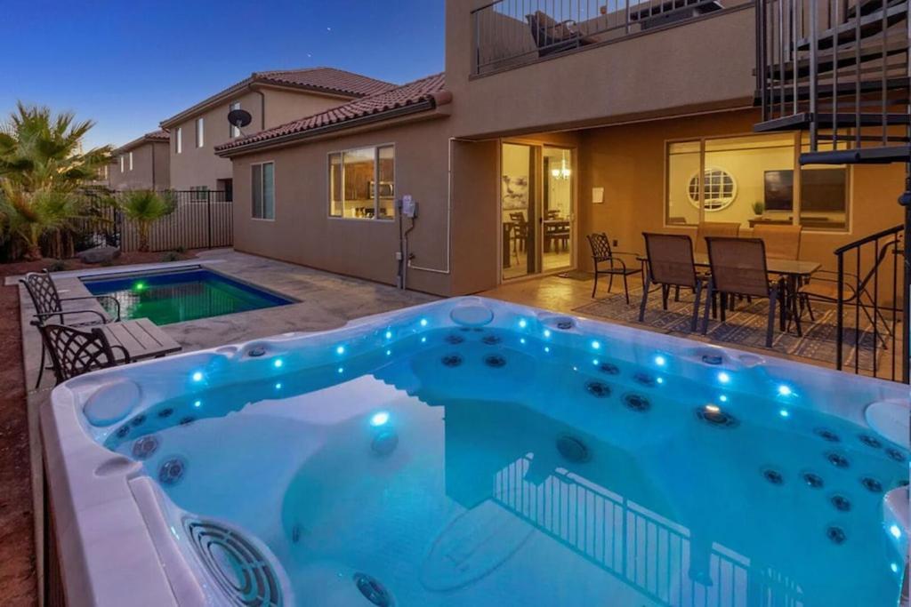 Paradise Village 91 Private Hot Tub, Beautiful Mountain Views, Bbq Grill, Resort Style Pool, Water Park And Lazy River Santa Clara Exterior photo
