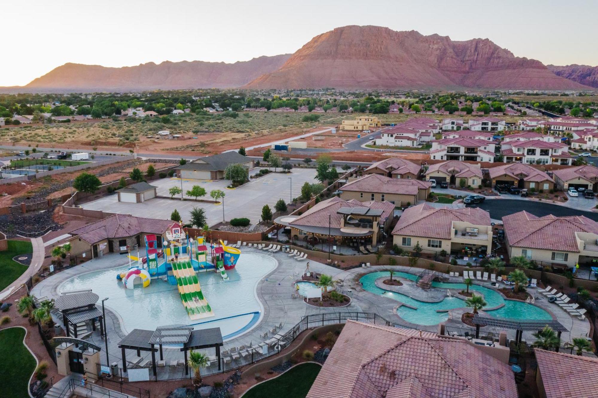 Paradise Village 91 Private Hot Tub, Beautiful Mountain Views, Bbq Grill, Resort Style Pool, Water Park And Lazy River Santa Clara Exterior photo